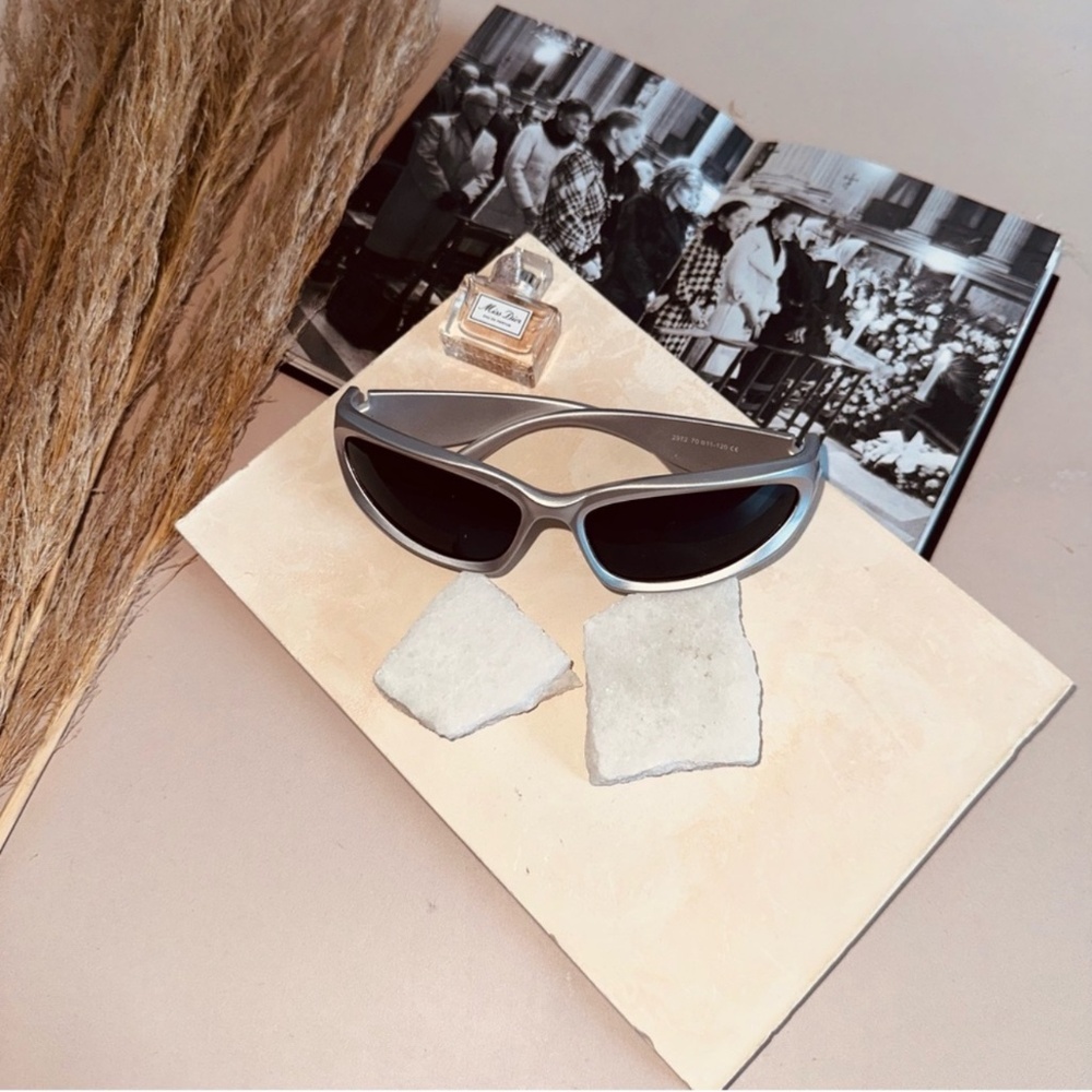 SUNGLASSES Silver Wrap Black Lens Shades